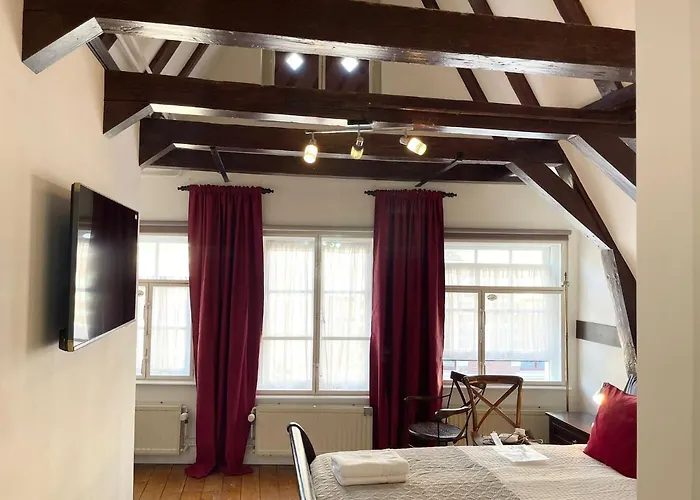 Flinder Guest house 3*