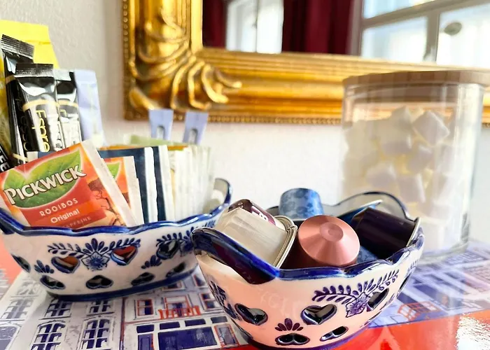 Flinder Гостевой дом Амстердам